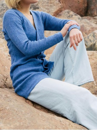 Women's blue elegant knitted sweater